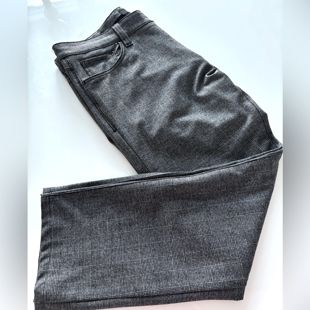 34 Heritage Glen Plaid Men’s Slacks
